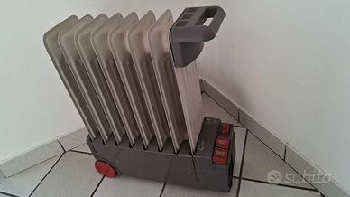 TERMOSIFONE ELETTRICO DE LONGHI A OLIO E VENTILATO