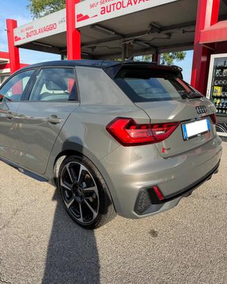 AUDI A1 Sportback 30TFSI S-Tronic Identity Black