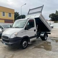 Iveco daily 35c13 ribaltabile trilaterale 2013