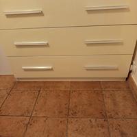 Cassettiera+2 comodini 