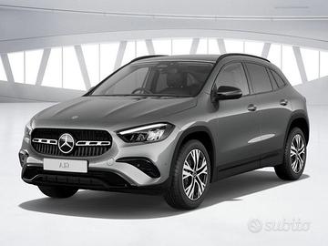 Mercedes-Benz GLA 180 d Progressive Advanced ...