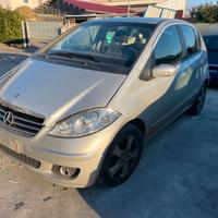 Ricambi usati per Mercedes Classe A 180 CDI 2005