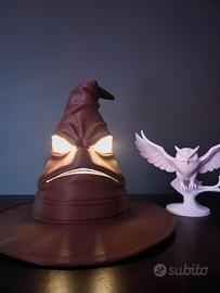 Cappello magico parlante con luce LED decorativo