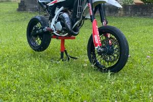 Husqvarna sm 125 2010