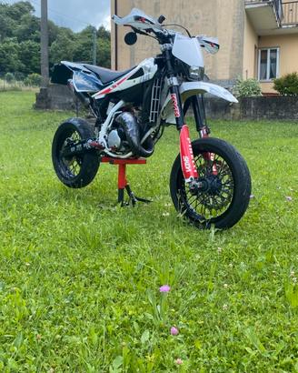 Husqvarna sm 125 2010