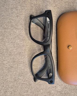 Occhiali smart Ray-Ban Meta Wayfarer