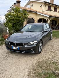 Bmw 118 118d 5p. Unique
