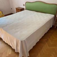 Letto matrimoniale con materassi