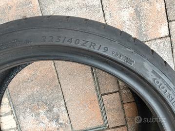 Dunlop sportmaxx 225 40 ZR19