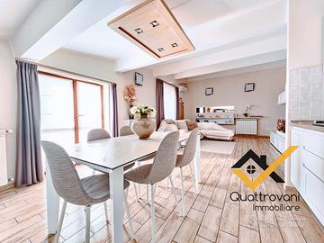 3 Vani Impeccabili Condizioni con Garage Mq 28