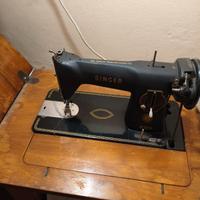 Macchina da Cucire Vintage SINGER con Mobile Origi