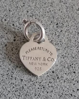 charms Return to Tiffany & Co. argento heart tag