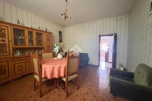 6 LOCALI A MONTE SAN GIOVANNI CAMPANO