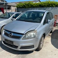 Ricambi usati per Opel Zafira 1.6 Benz 2008 Z16YNG