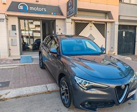 Alfa Romeo Stelvio 2.2 Turbodiesel 210 CV AT8 Q4 E