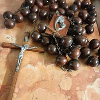 rosario da parete in legno 