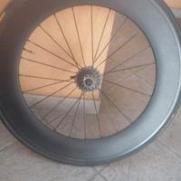 Ruota posteriore carbonio