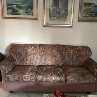 Divano letto e 2 poltrone