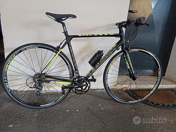 Bicicletta WHISTLE Modoc Flatbar Claris 28'' 