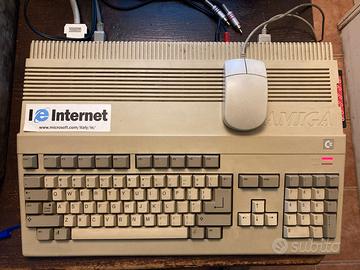 Amiga A-500 led rosso + espansione + mouse