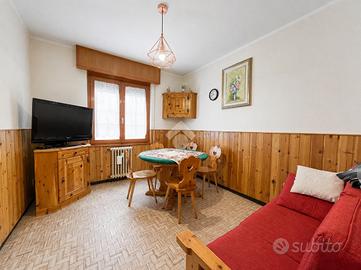 4 LOCALI A TIRANO