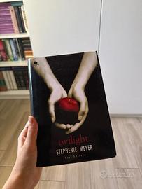 Twilight - Stephenie Meyer
