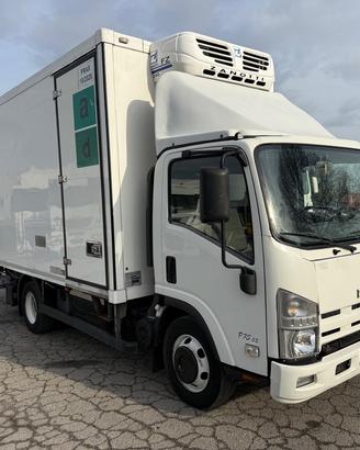 Isuzu P75 - Trasporto carne - doppia temperatura -