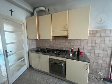 REGALASI cucina completa di elettrodomestici
