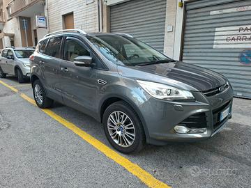 SUV Ford Kuga  TITANIUM  4X4 140 CV