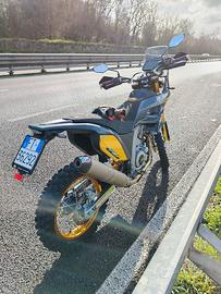 AJP PR7 650 GOLD EDITION 2026 5600km CON KIT DOMA