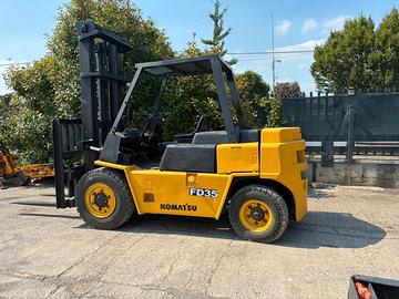 S127 - Muletto 35 q gomme alte Komatsu