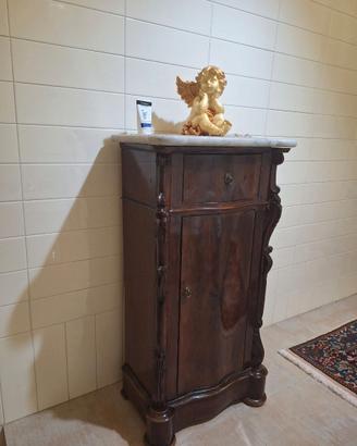 mobiletto antico in legno