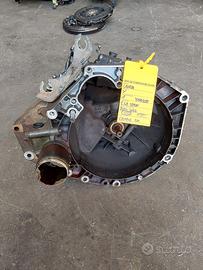 CAMBIO LANCIA Y YPSILON 5M 1.4B 57KW 350A1000