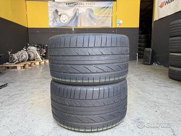 2 Gomme 305/30R19 Bridgestone Estive 90% residui