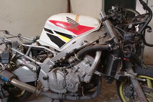 HONDA CBR 600 DEL '96  INCIDENTATO