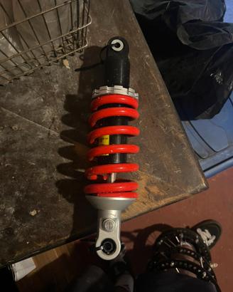 Aprilia rs 660