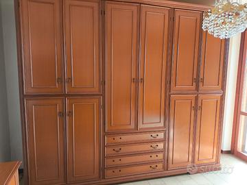 Camera stile classico anni '70 in legno tamburato