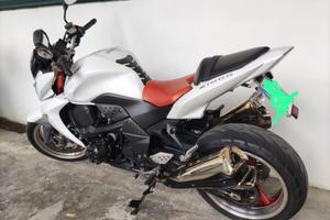 KAWASAKI Z1000 DEL 2008