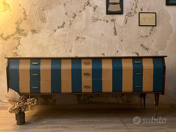 Mobile design sideboard in radica