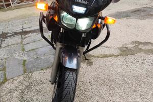 Yamaha TDM 850