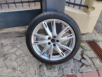 set cerchi alfa 4c 