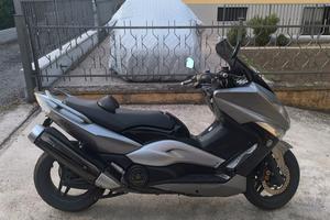 T-MAX 500 