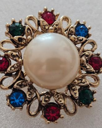 Spilla Vintage regale con Perla centrale e Cristal