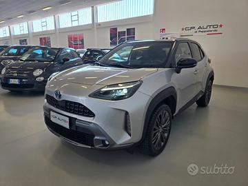Toyota Yaris Cross 1.5h Adventure awd-i 116cv e-cv