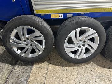 Pneumatici cerchi GoodYear misura 235/60/18 - 107V