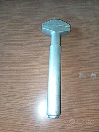 chiave antica vintage 