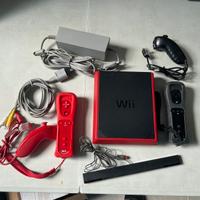 Nintendo Wii mini Console Rossa con 4 controller