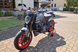 Ducati Monster 937 Aviator Grey