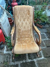 Sedia a dondolo vintage