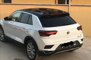Volkswagen T-Roc 2.0 tdi advanced 4 motion
